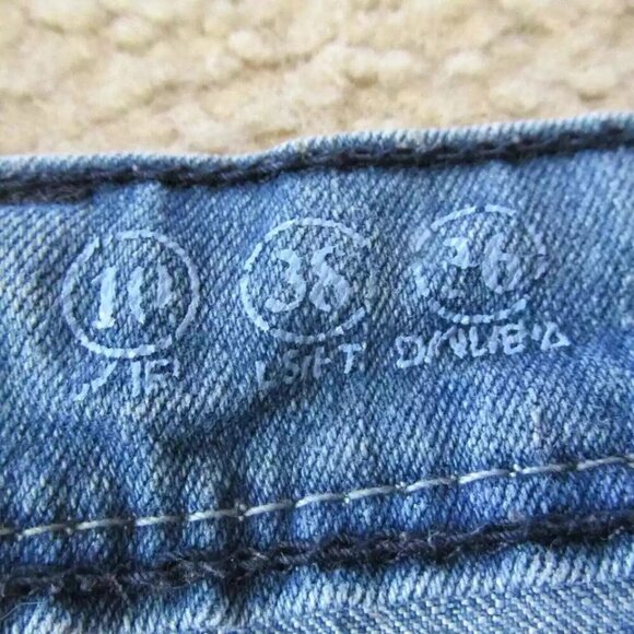 Low Rise Skinny Jeans Womens‎ Waist 32.5" Light Wash Denim Pants Juniors - Picture 3 of 6